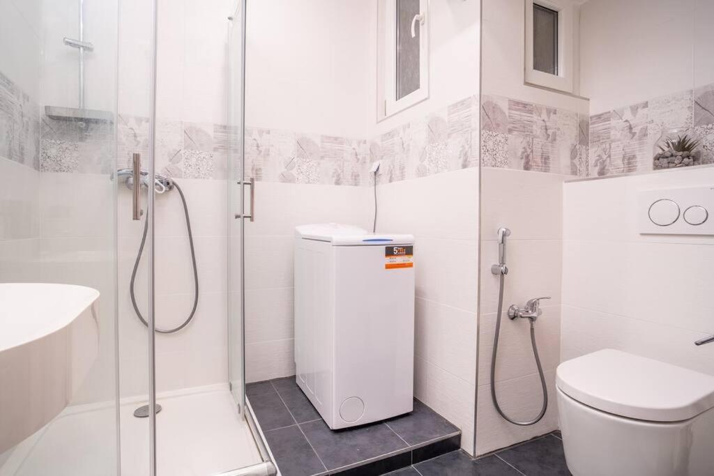 Sukromny Staromestsky Apartman V Uzasnej Lokalite/Cozy Old-Town Apartment In A Great Neighborhood Bratislava Luaran gambar